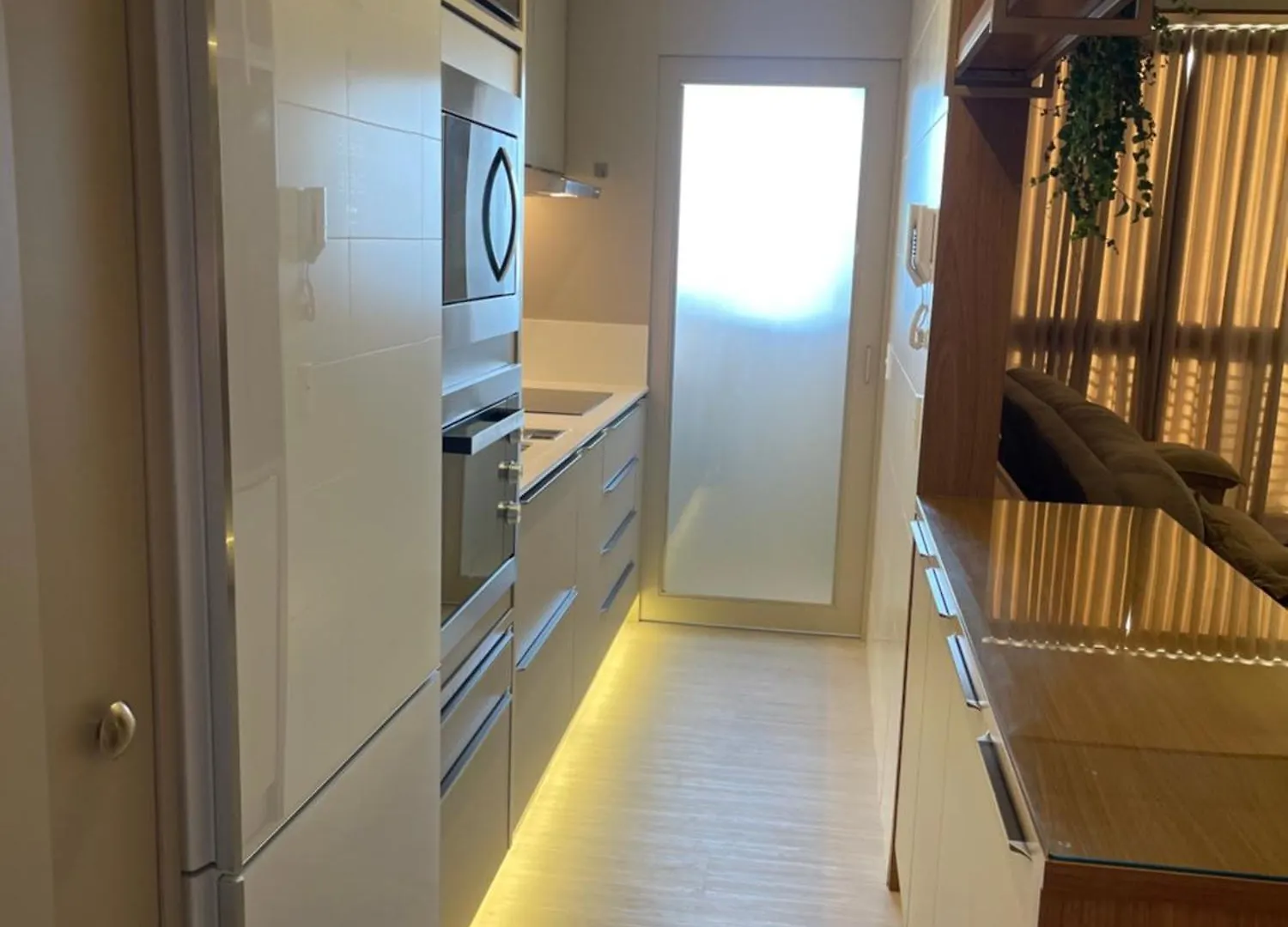Luxuoso Apartamento Mobiliado 크리시우마 브라질